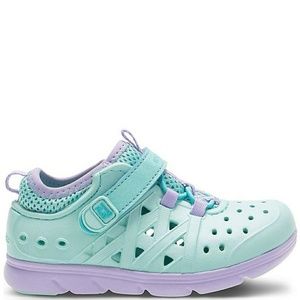 New Stride Rite Made2Play Phibian Sneaker Sandal